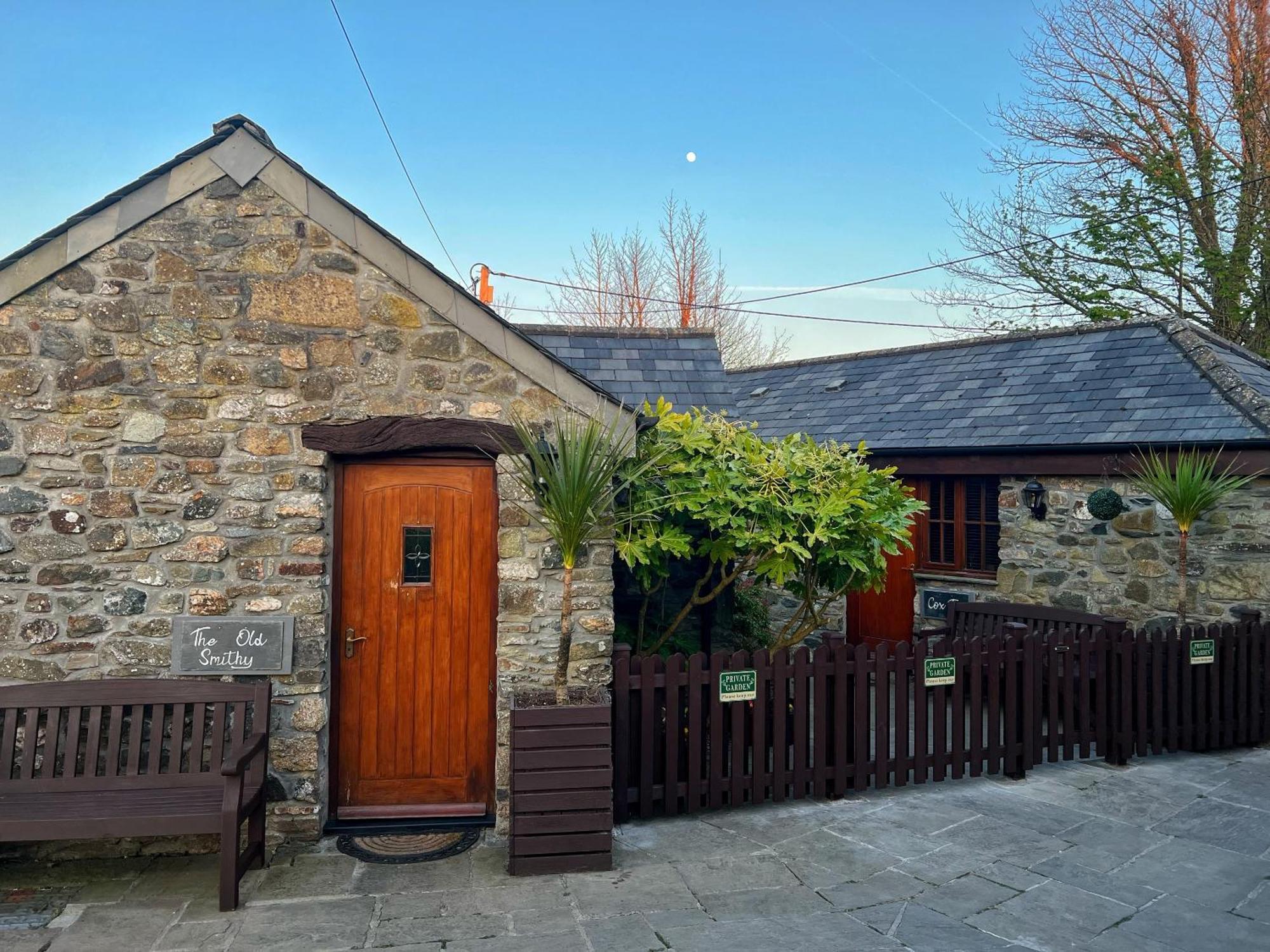 The Mary Tavy Inn Marytavy Exterior photo